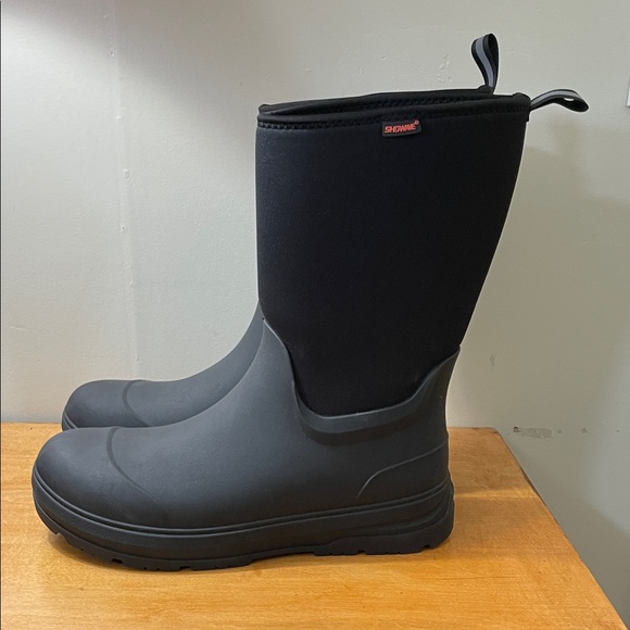 Black Showave Waterproof Men\'s Work Boots. Size 13